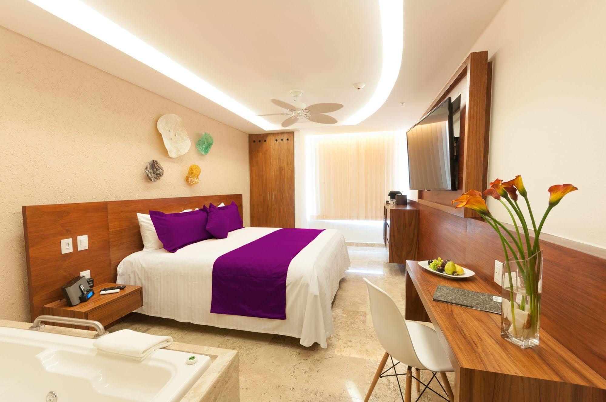 Senses Quinta Avenida Hotel By Artisan (Adults Only) Playa del Carmen Extérieur photo